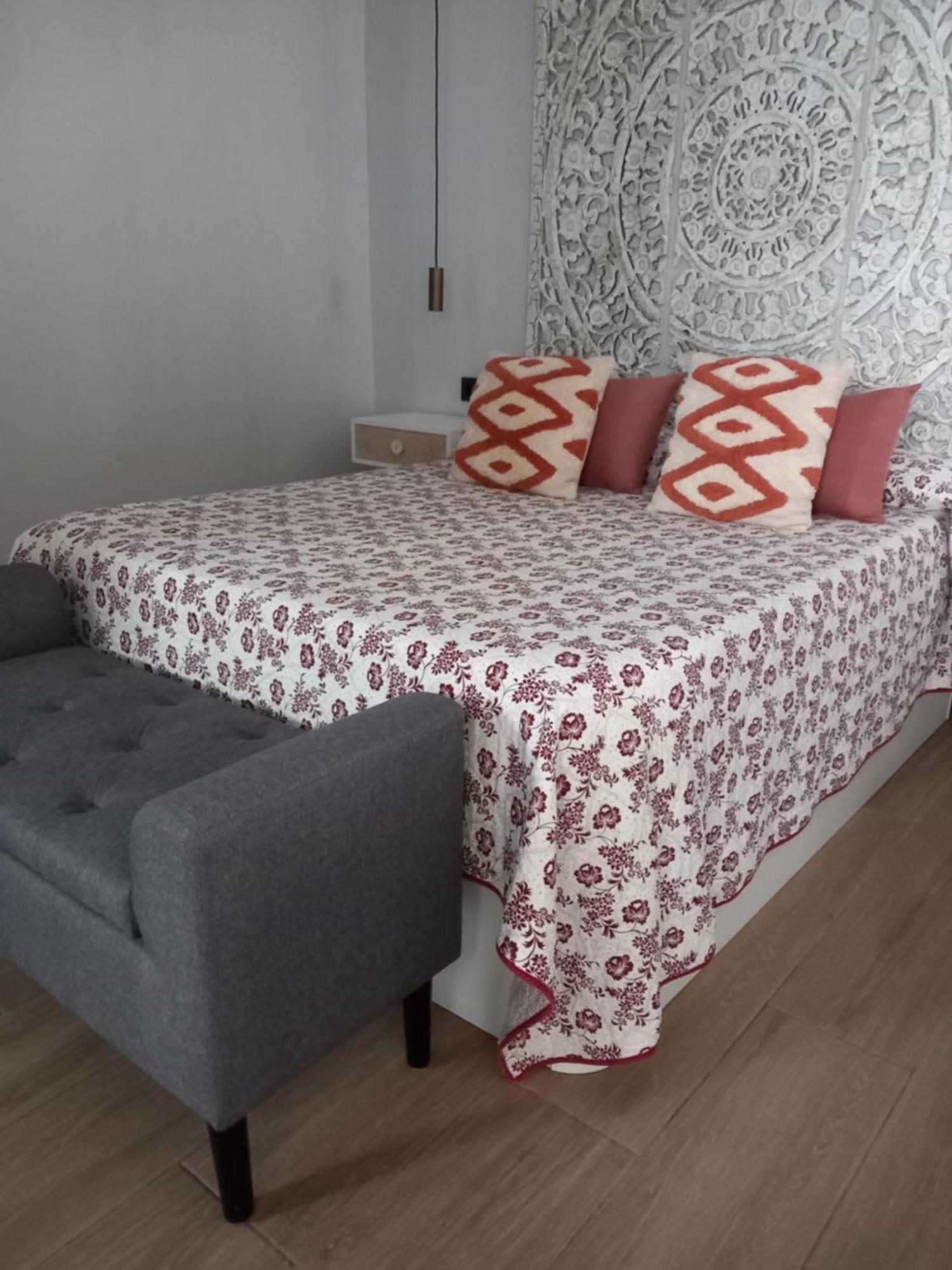Apartamentos De La Haya & Suite Con Jacuzzi, Junto Al Teatro Romano Mérida Exterior foto