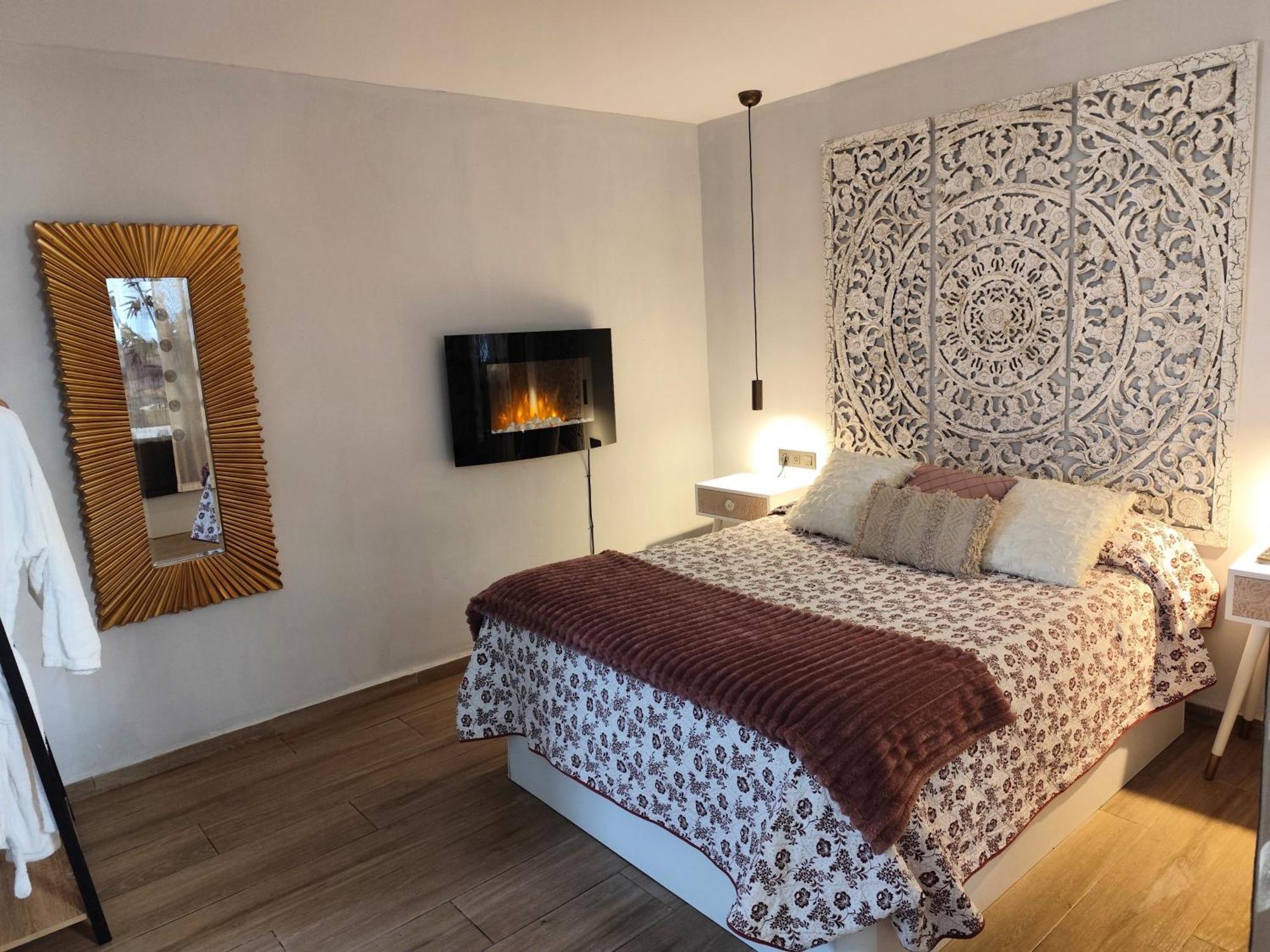 Apartamentos De La Haya & Suite Con Jacuzzi, Junto Al Teatro Romano Mérida Exterior foto